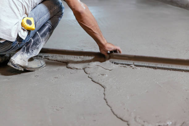 Best Custom Concrete Contractor  in Riverbend, WA